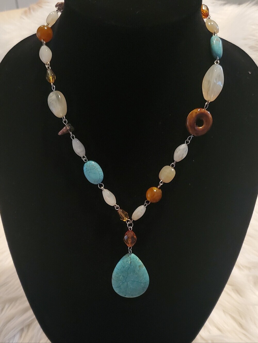 ​GUESS Faux Turquoise & Mixed Stone Teardrop Station Necklace